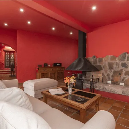 Villa El Lomo